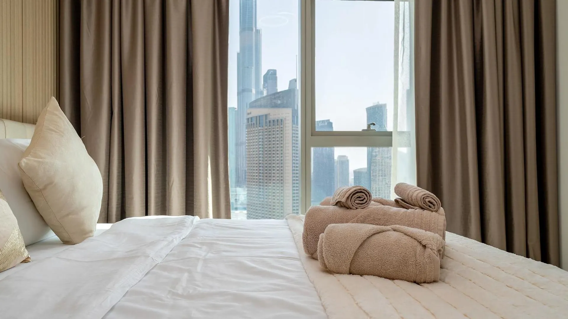 Luxury 2Br Burj Khalifa Views 5Min Walk Dubai Mall Apartment